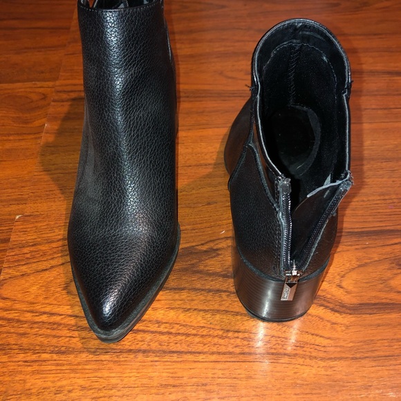 Simply Vera (Vera Wang) Boots - Picture 4 of 5